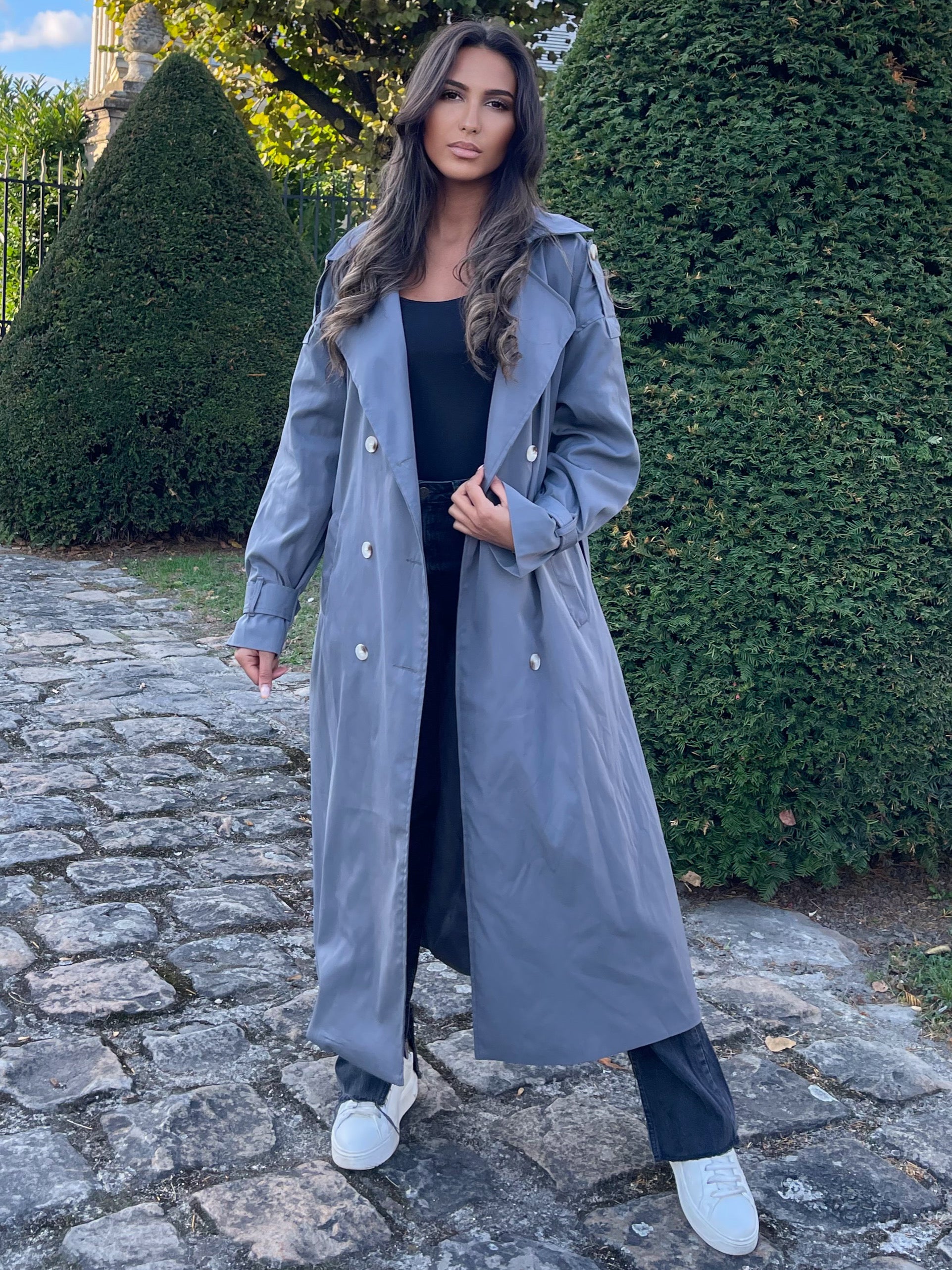 TRENCH GRIS – INES ELAH | Site de Vêtements | Tendances Mode